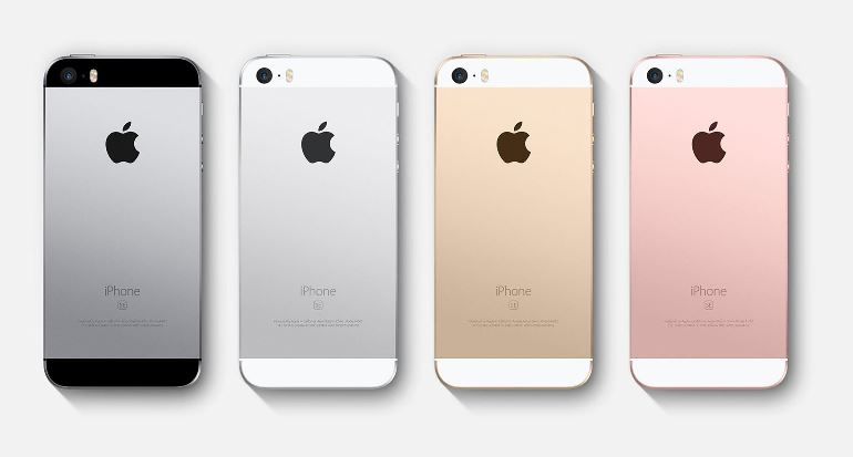 AppleストアのiPhoneSE全色モデル